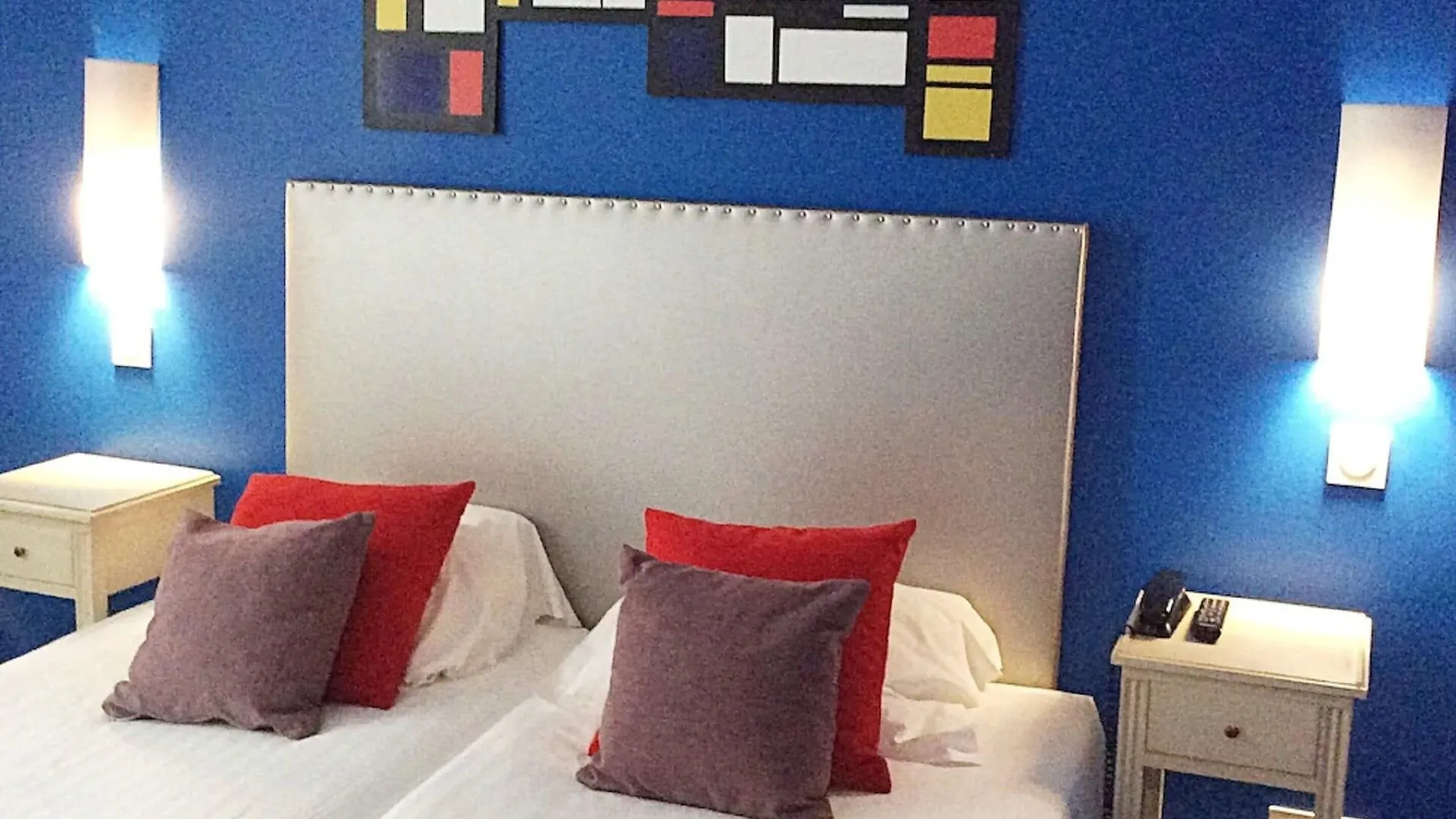 Hotel Du Mont Dore Batignolles Paris 3*,  Frankrike