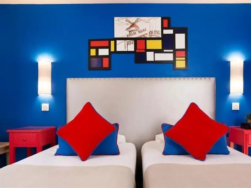 Hotel Du Mont Dore Batignolles Paris