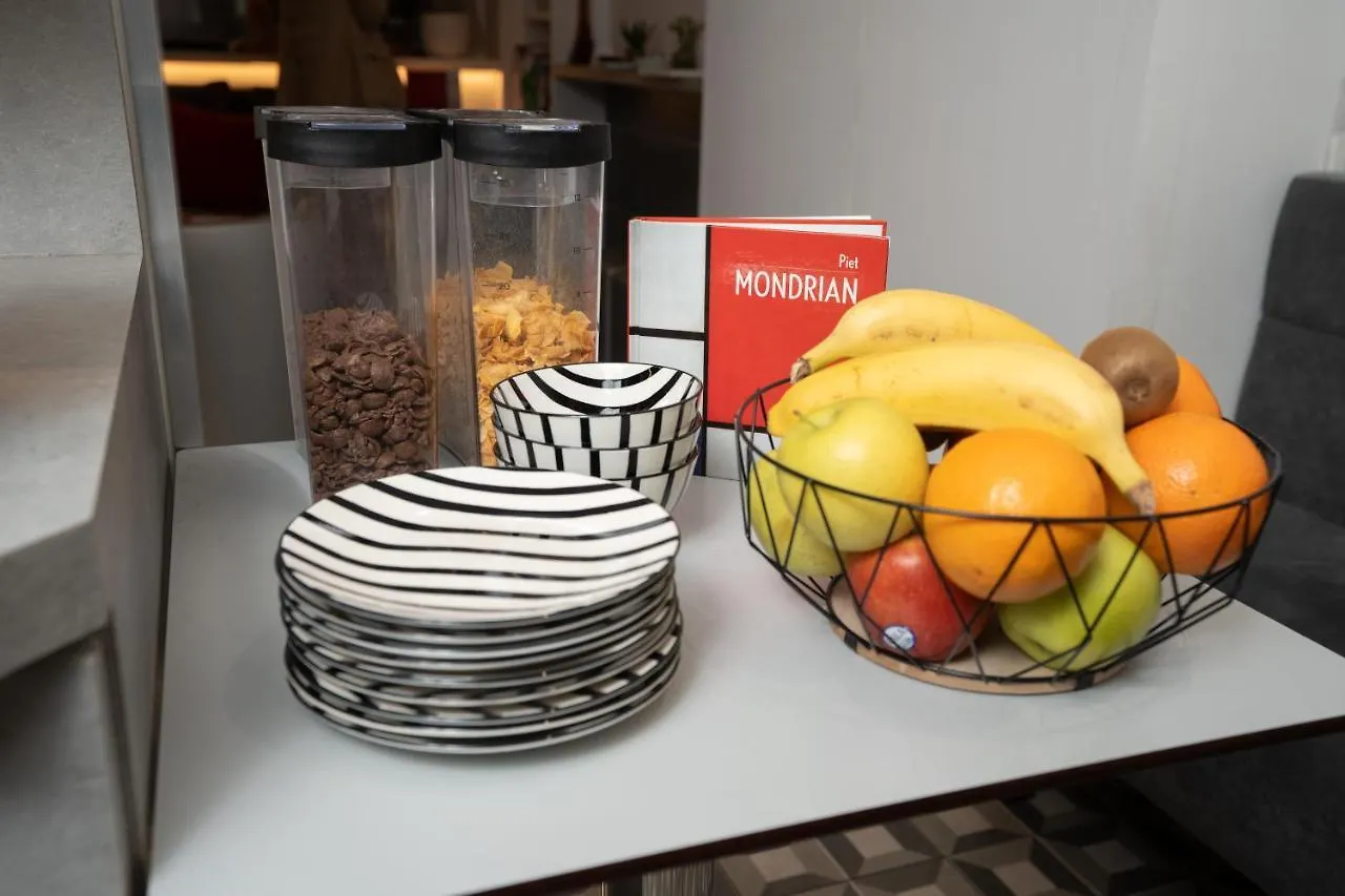 Hotel Du Mont Dore Batignolles Paris