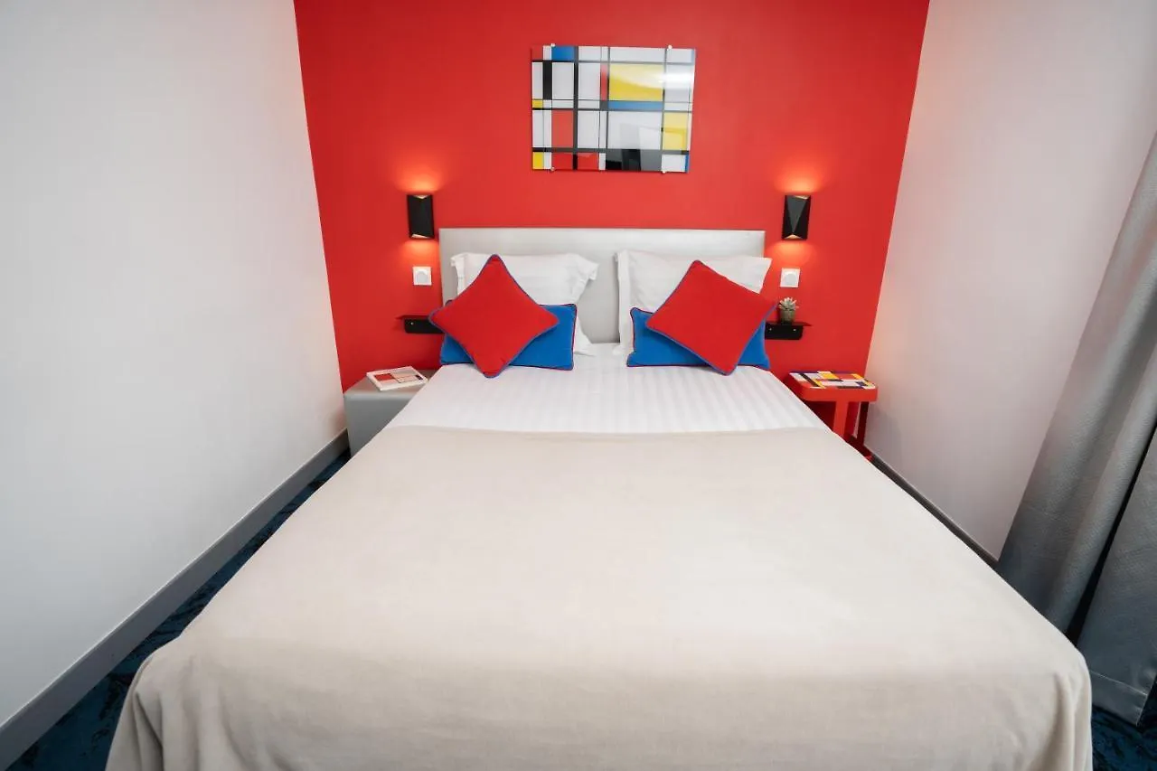 Hotel Du Mont Dore Batignolles Paris 3*,  France